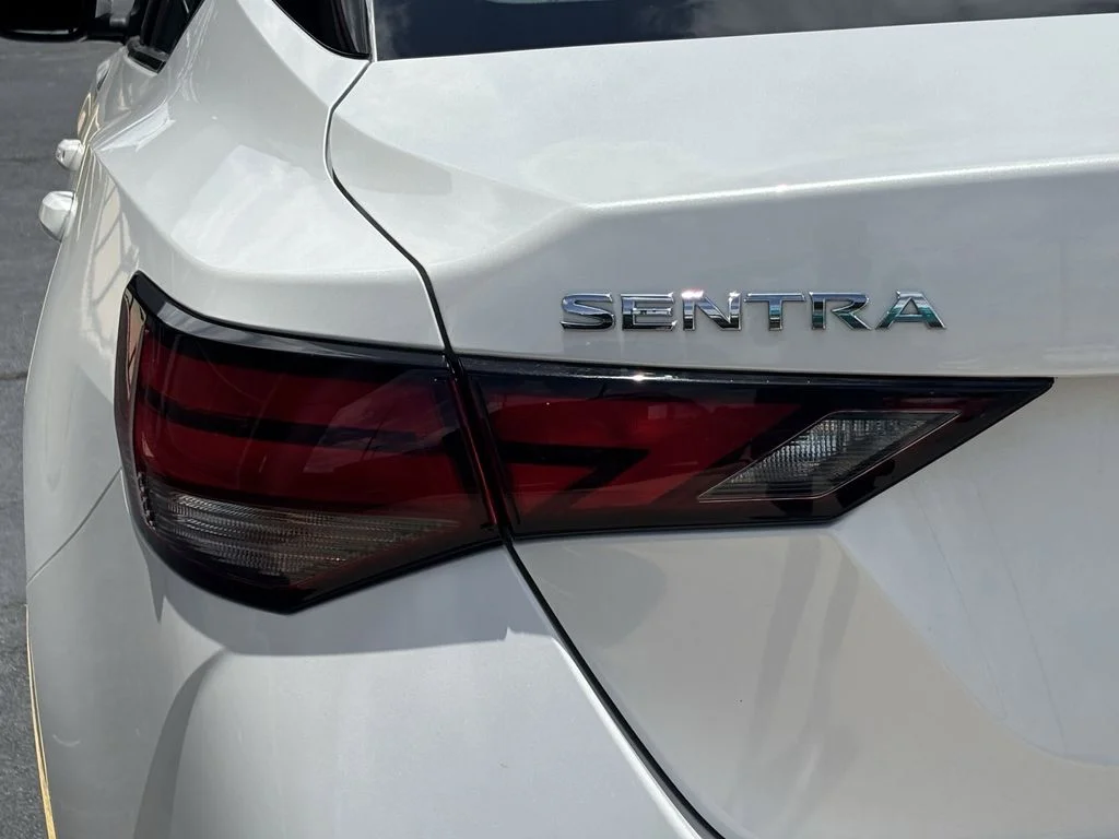 Used 2024 White Nissan SV image 5