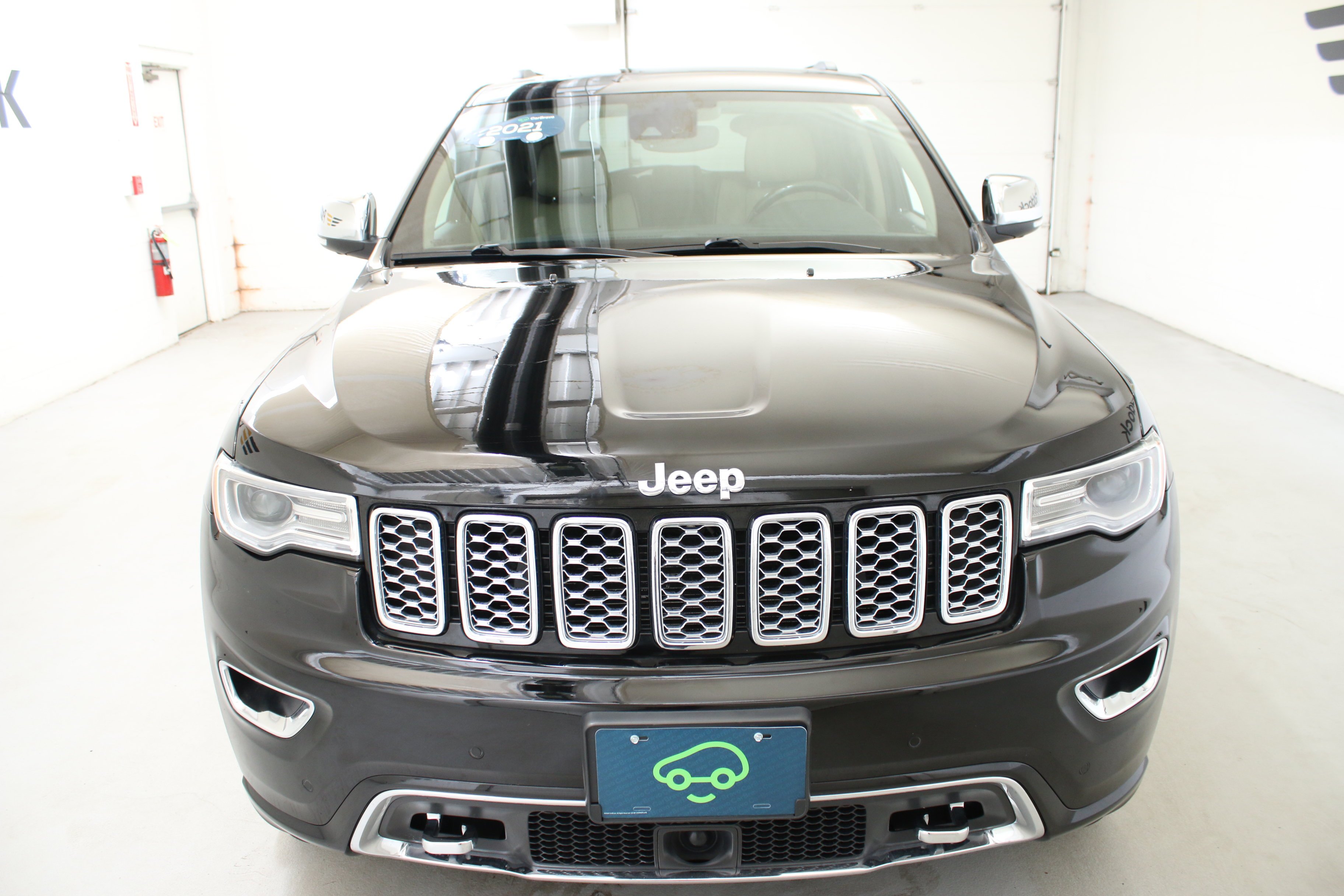 Used 2021 Black Jeep Overland image 3