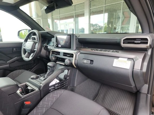2026 Toyota Tacoma SR5 - Photo 23