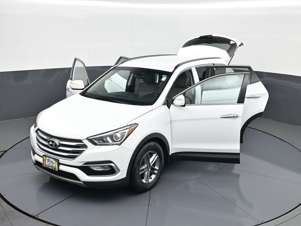 Used 2018 White Hyundai 2.4 Base image 30