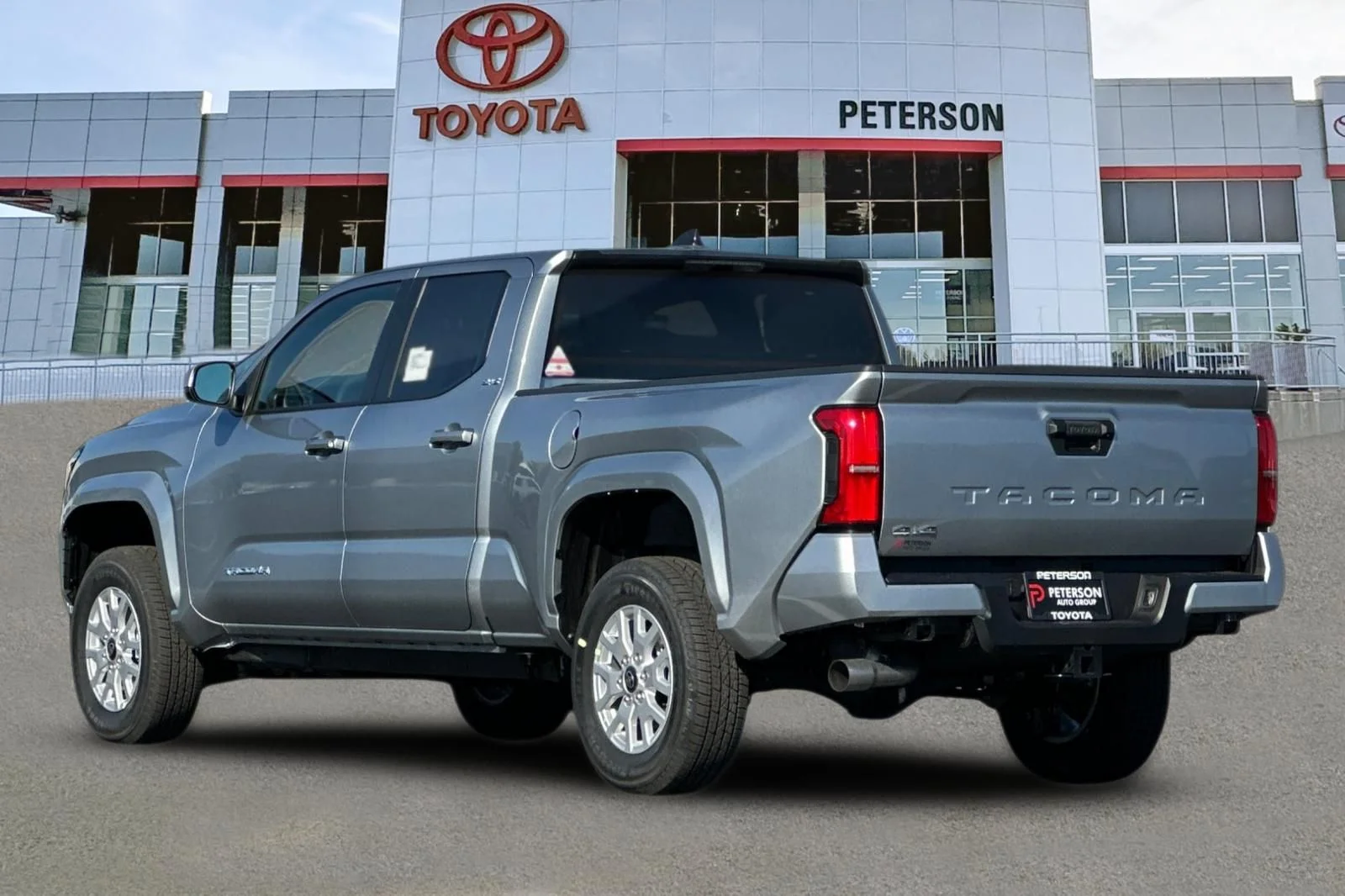 New 2026 Silver Toyota SR5 image 5