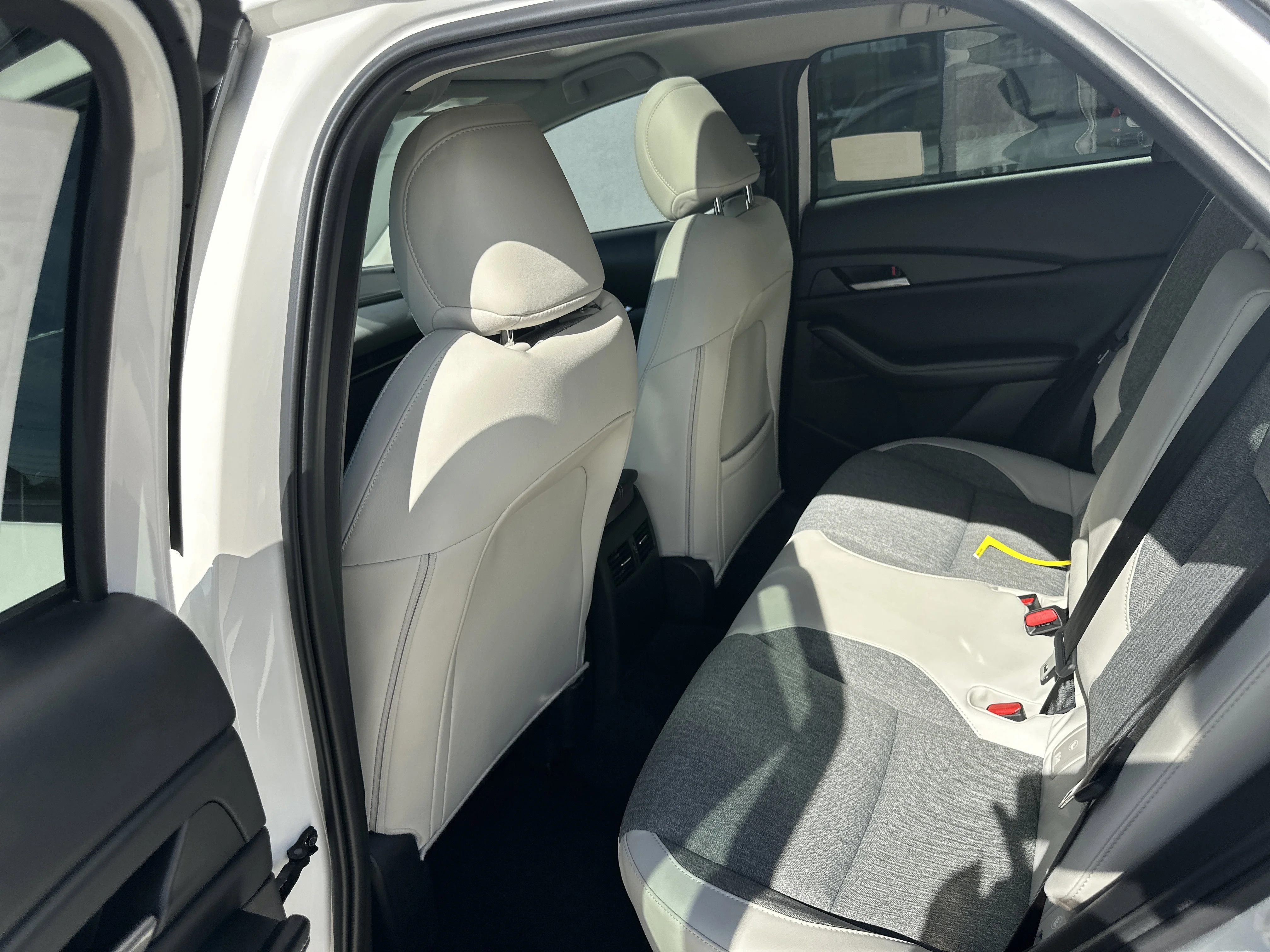 2026 Mazda CX-30 Aire Edition - Photo 17