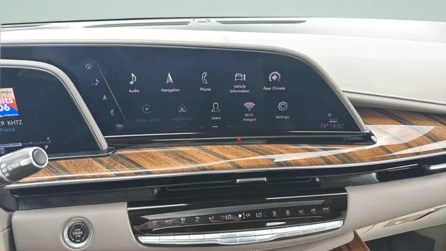 2021 Cadillac Escalade ESV Sport Platinum - Photo 14