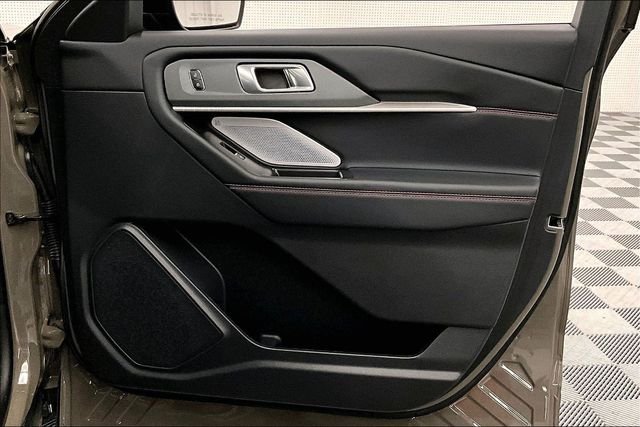 2026 Ford Explorer ST - Photo 22