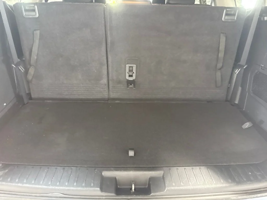 Used 2023 Moon Dust Toyota Limited image 9