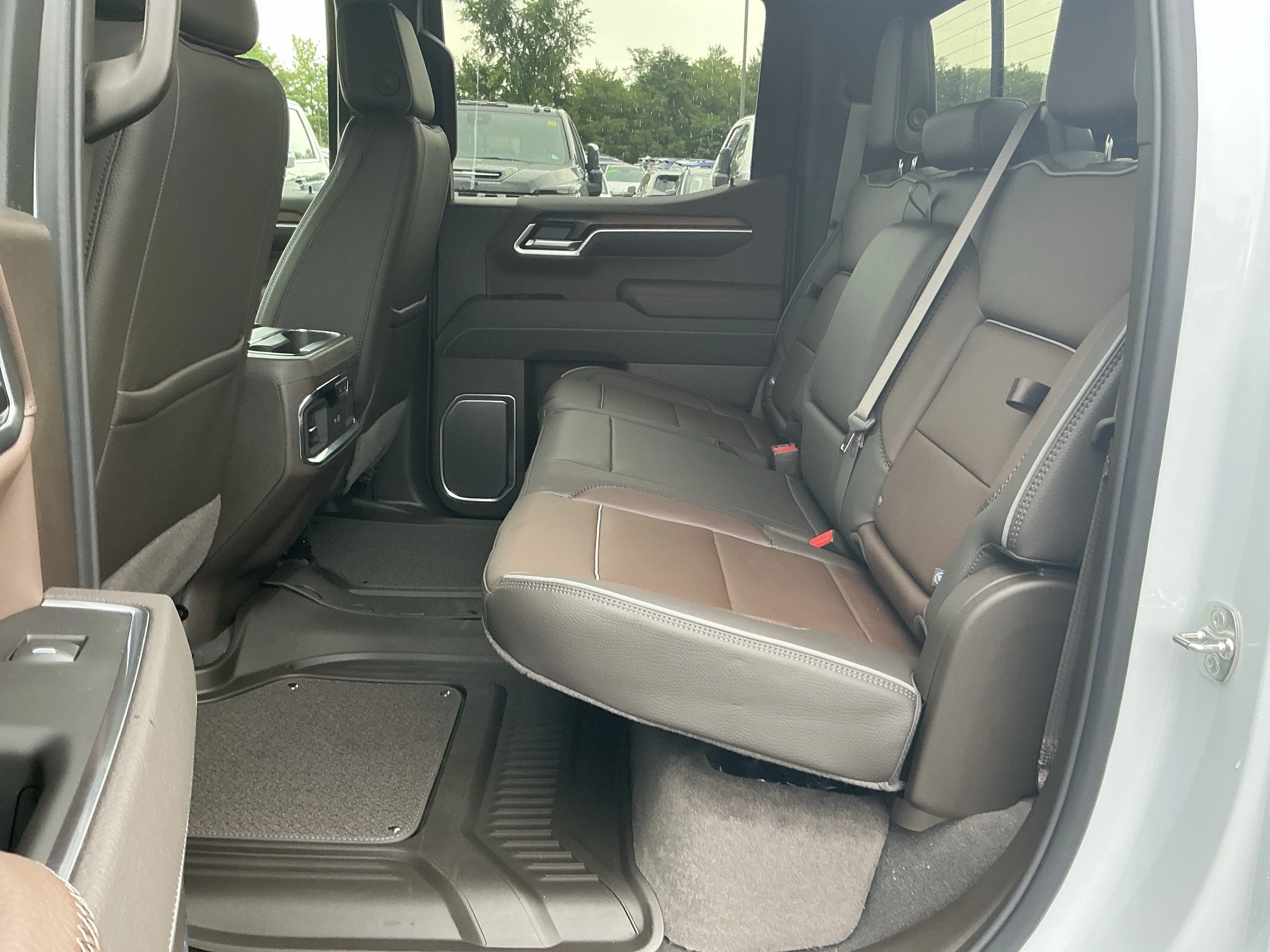 2026 GMC Sierra 1500 Denali - Photo 10
