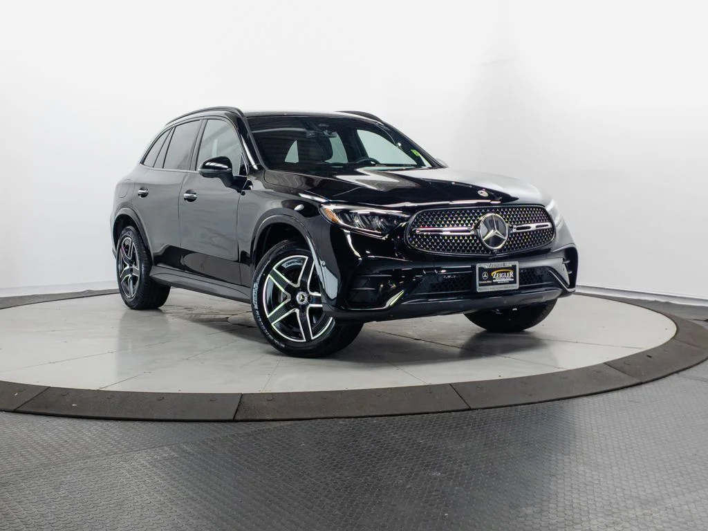 2026 Mercedes-Benz GLC GLC 300 4MATIC's photo