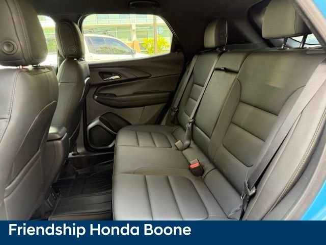 Used 2025 Blue Chevrolet ACTIV image 33