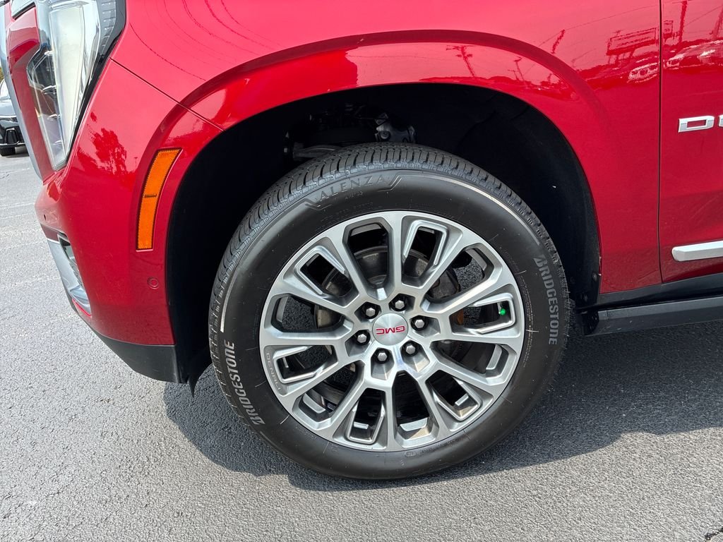 Used 2025 Red GMC Denali image 9