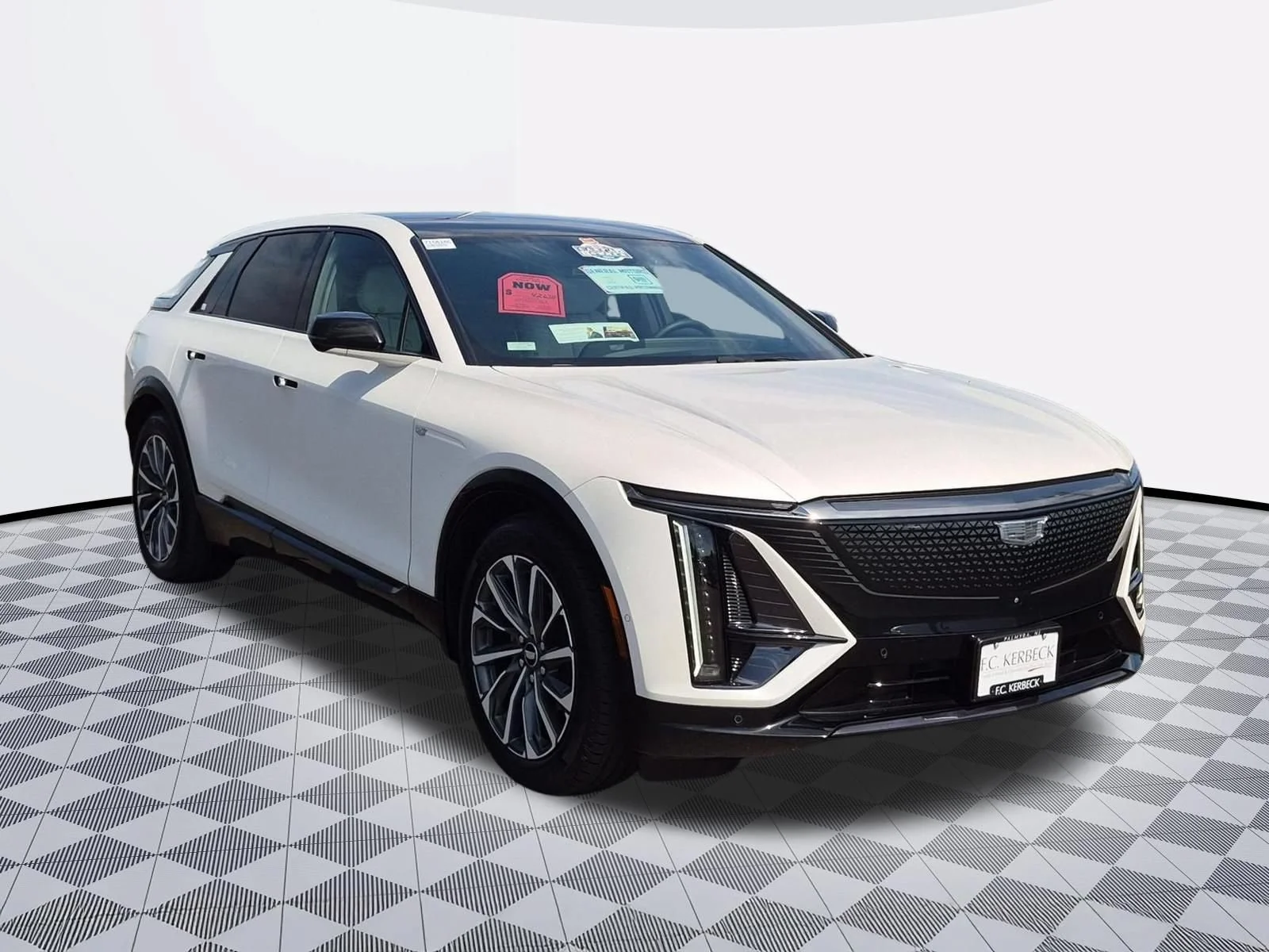 Used 2024 Crystal White Tricoat Cadillac Sport image 2