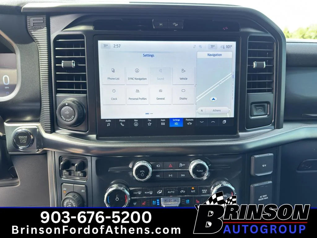 Used 2025 Iconic Silver Metallic Ford LARIAT image 24