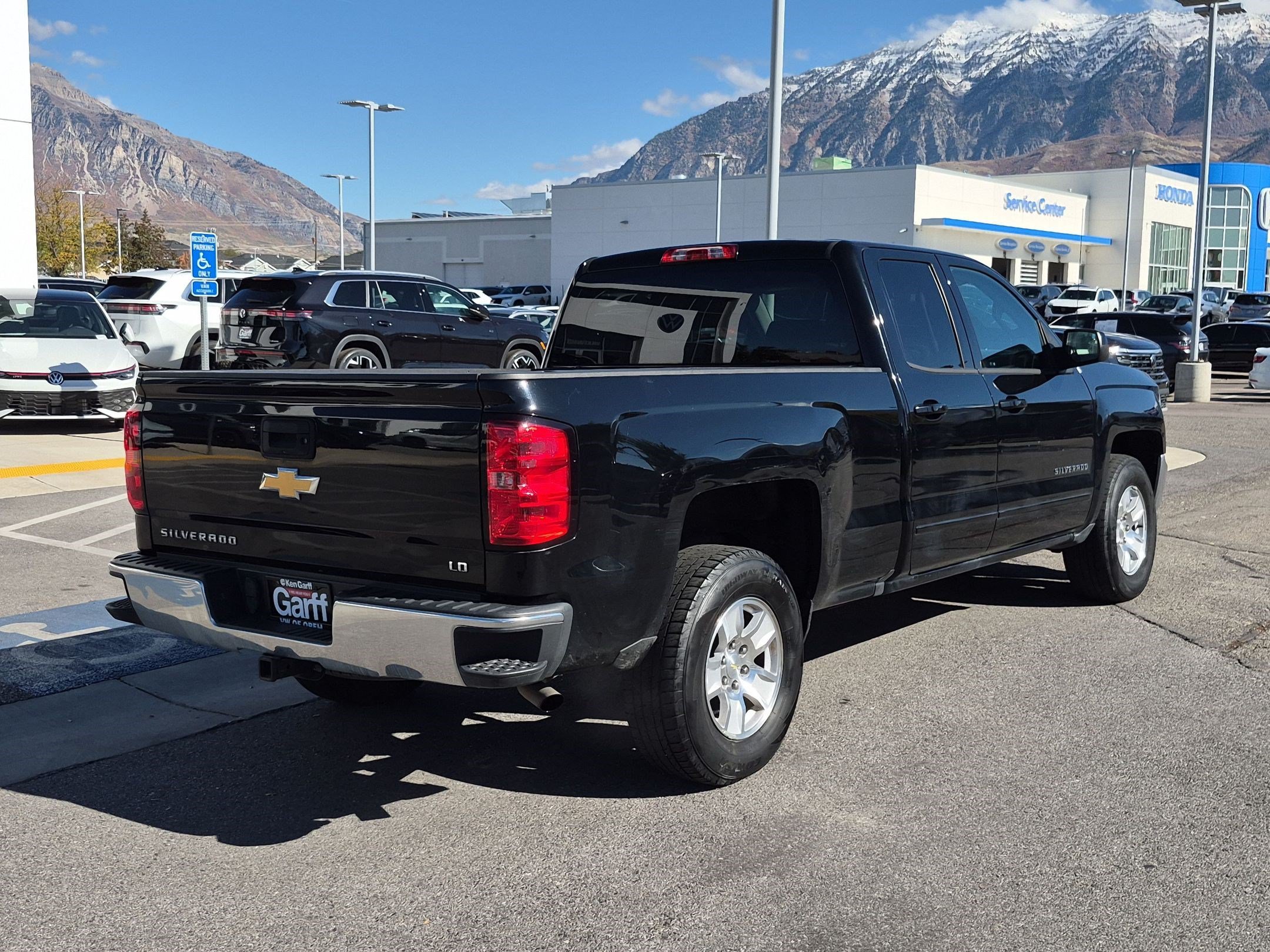 Used 2019 Black Chevrolet LT image 3