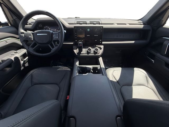 Certified Used 2026 Green Land Rover X-Dynamic SE image 12