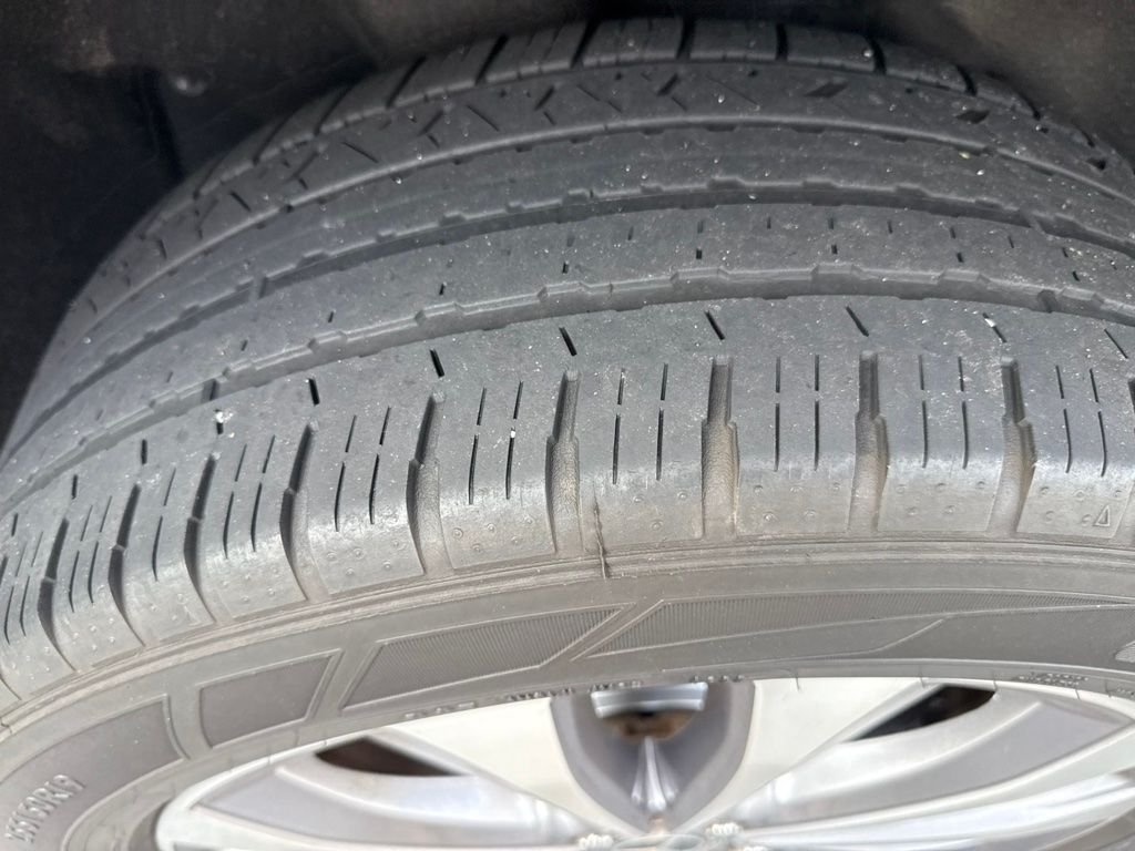 Used 2021 Silver Mercedes-Benz GLE 350 image 27