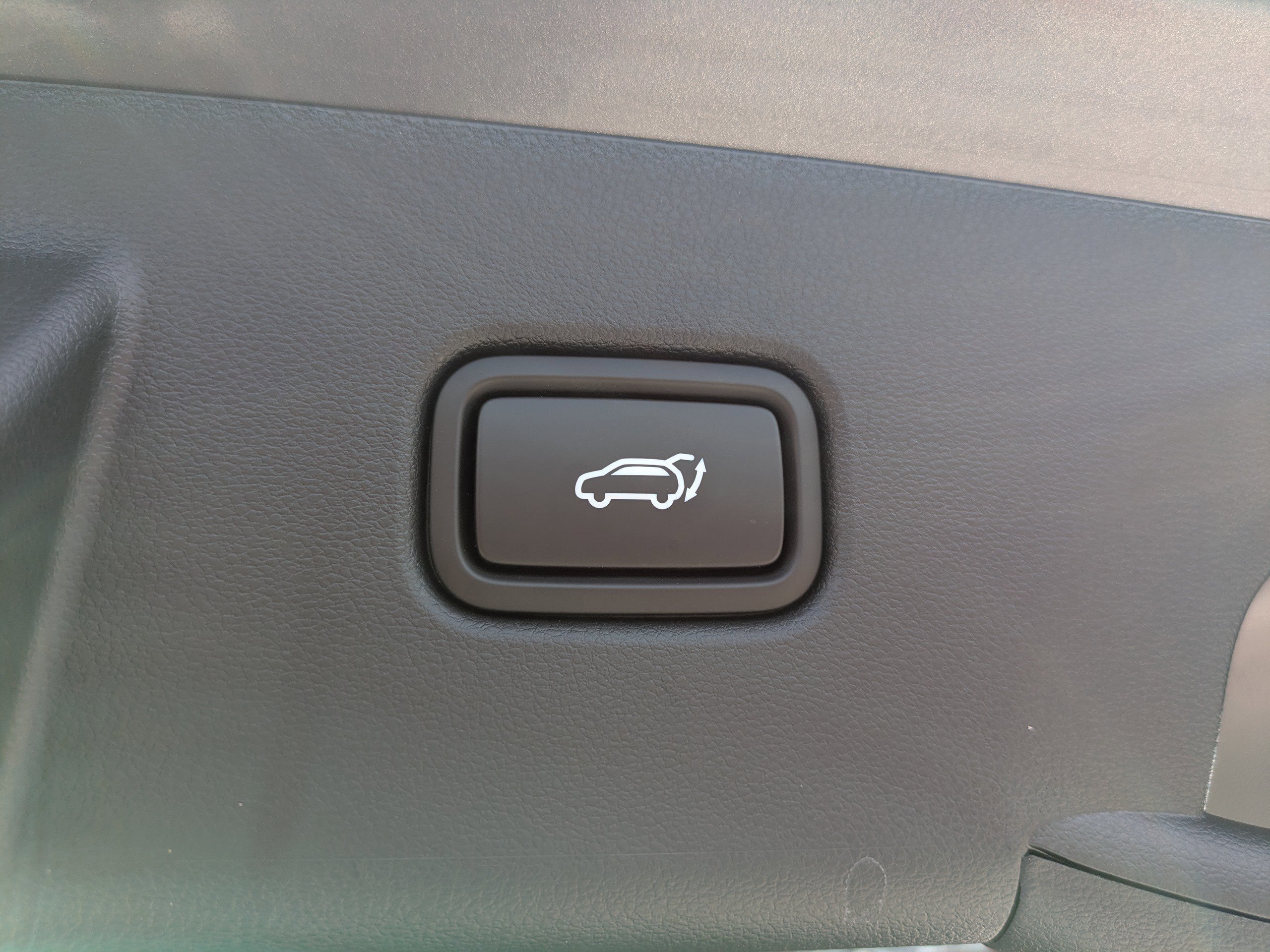 New 2026 Amazon Gray Hyundai SEL Convenience image 11
