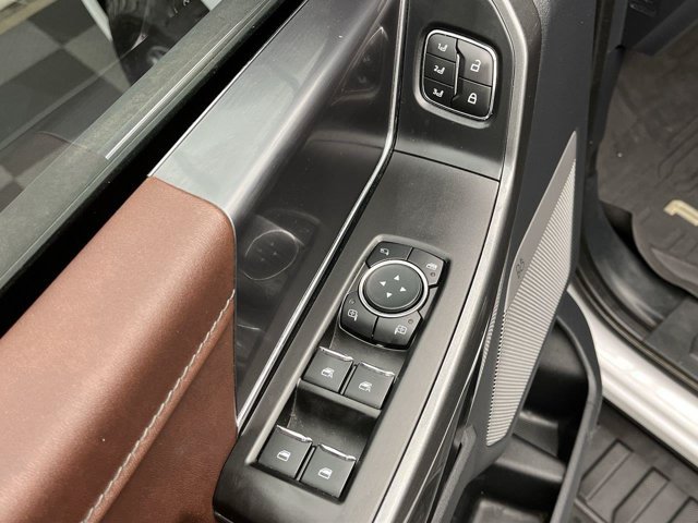 Used 2023 Oxford White Ford LARIAT image 12
