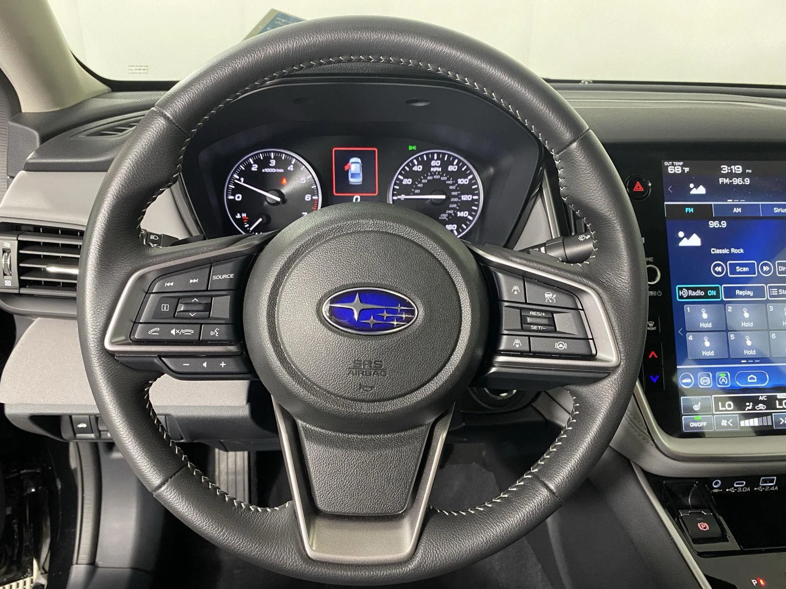 Used 2025 Crystal Black Silica Subaru Premium image 13