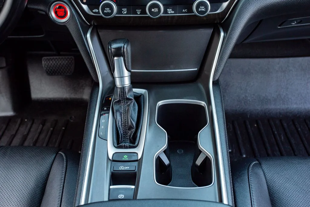 2021 Honda Accord EX-L - Photo 25