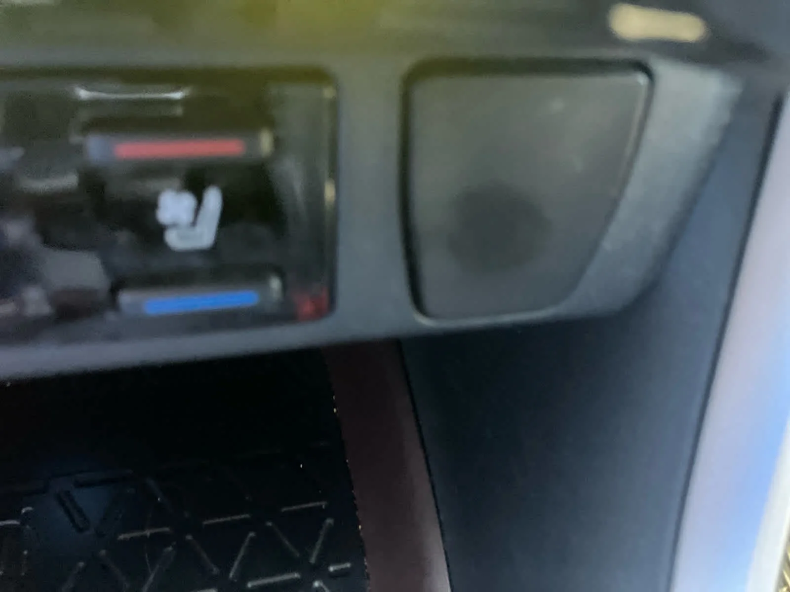 Used 2019 Blizzard Pearl Toyota Limited image 30