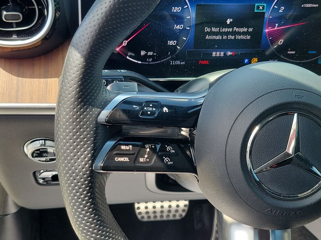 Certified Used 2024 Gray Mercedes-Benz GLC 300 image 26