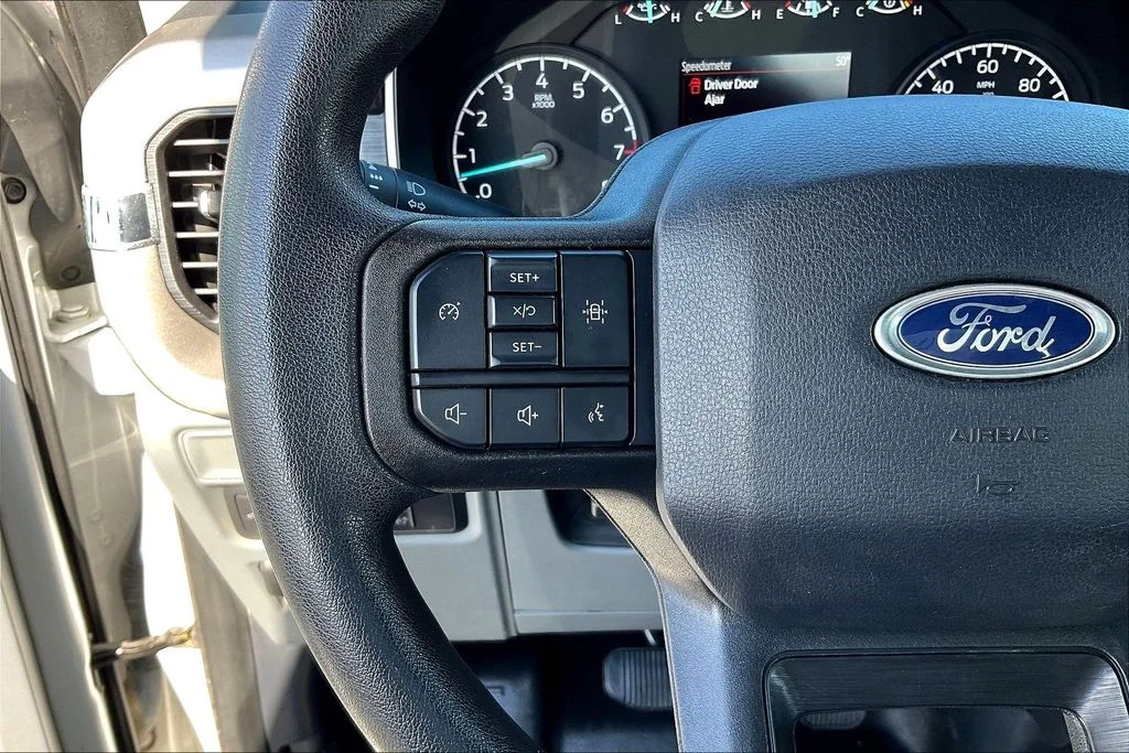 Used 2021 White Ford XL image 16