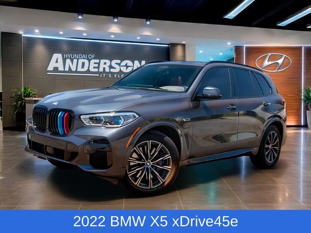 2022 BMW X5 xDrive45e's photo
