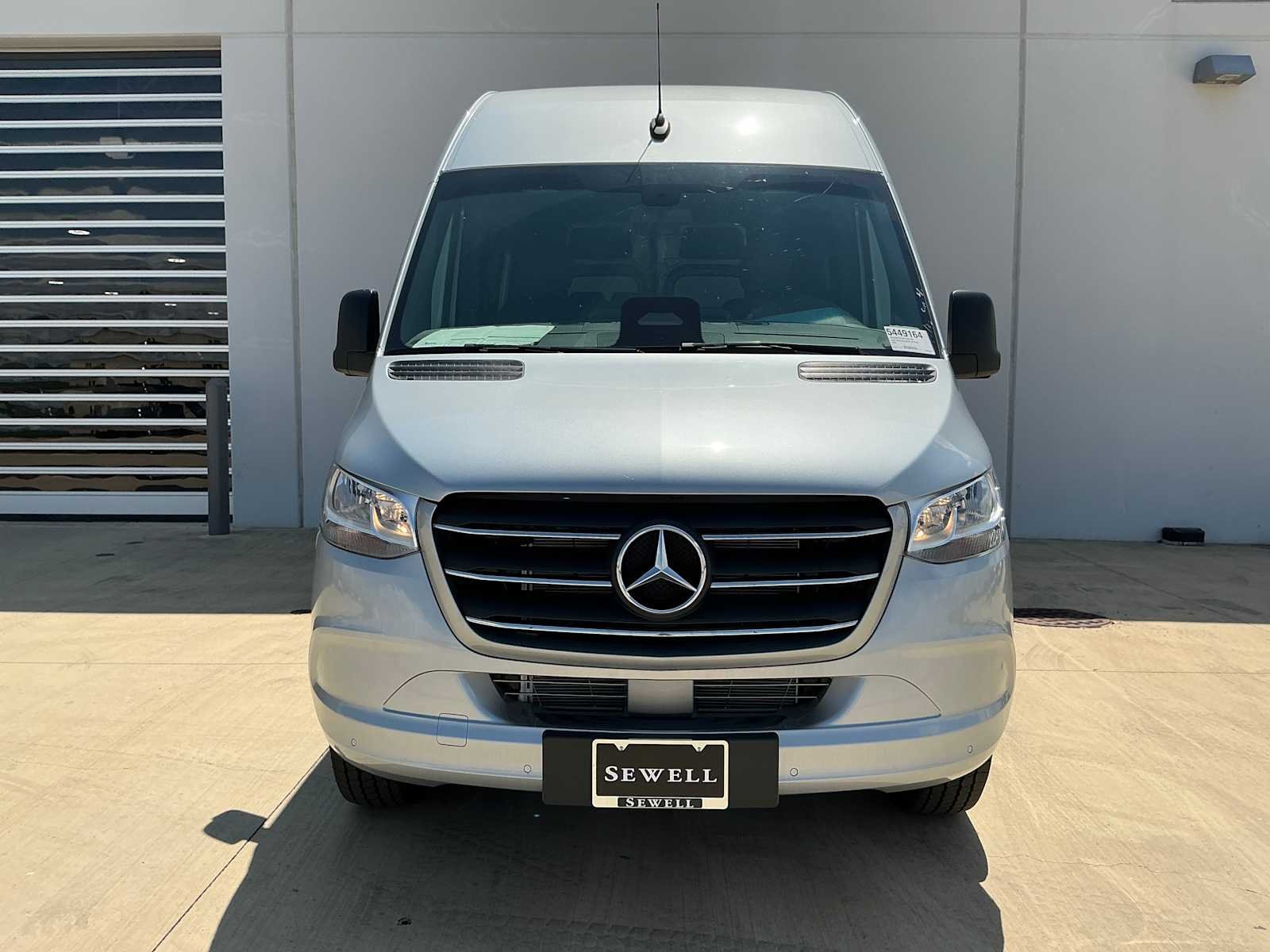 New 2025 High-tech silver metallic Mercedes-Benz  image 2