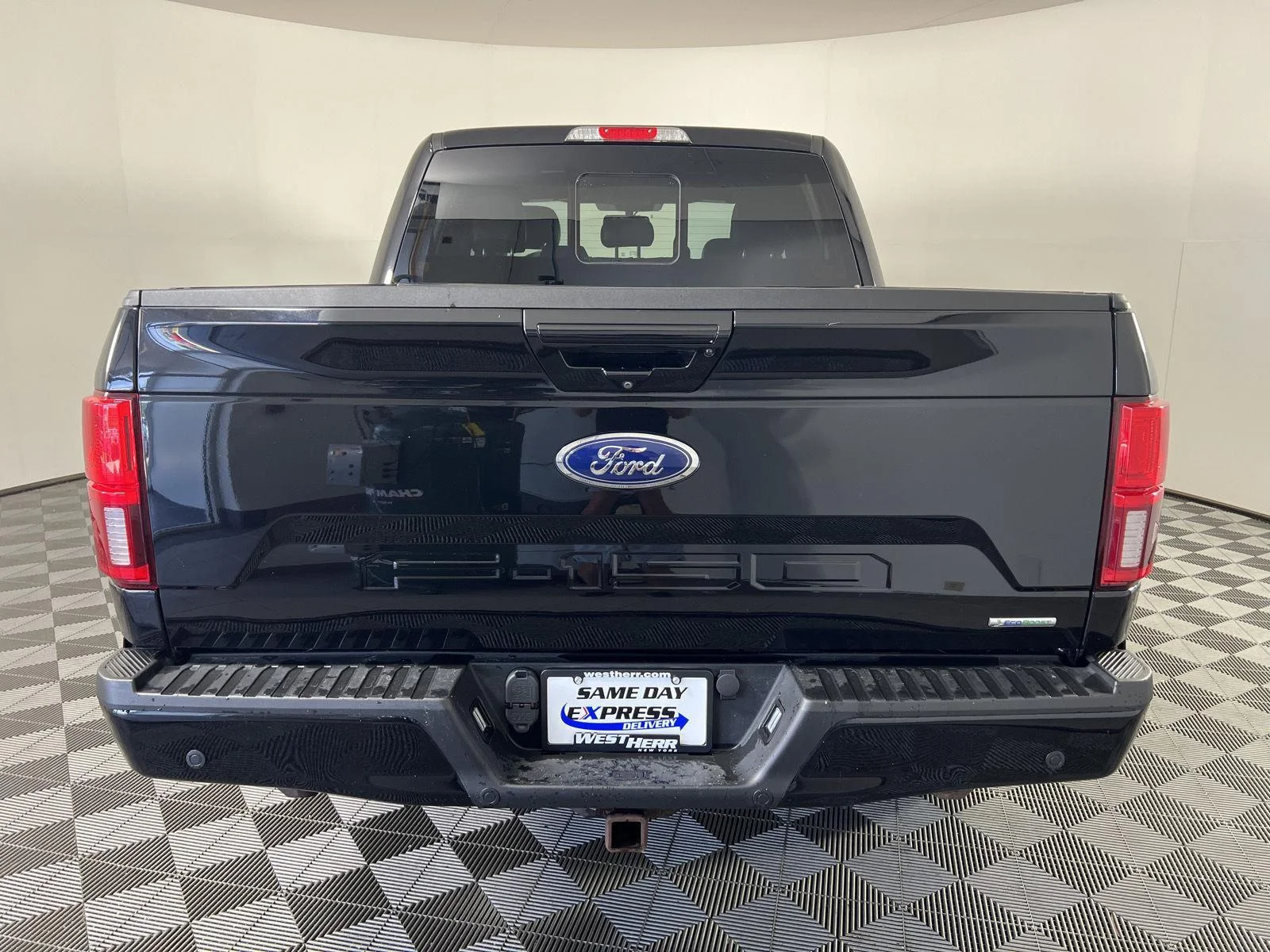 Used 2020 Agate Black Ford LARIAT image 3