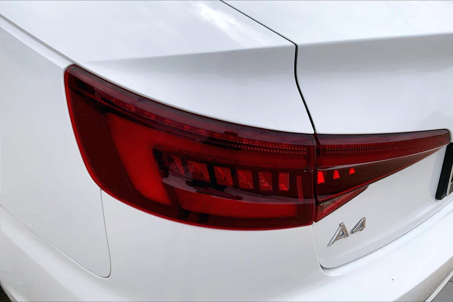 Used 2018 Glacier White Metallic Audi Premium image 55