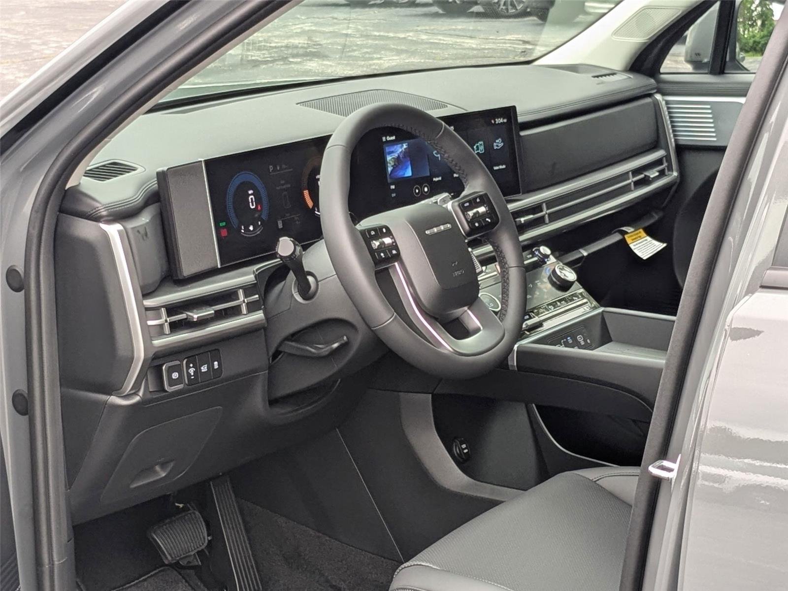 New 2026 Hampton Gray Hyundai SEL image 2