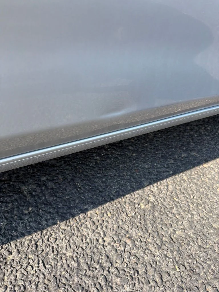 Used 2019 Silver Chevrolet Hybrid image 5