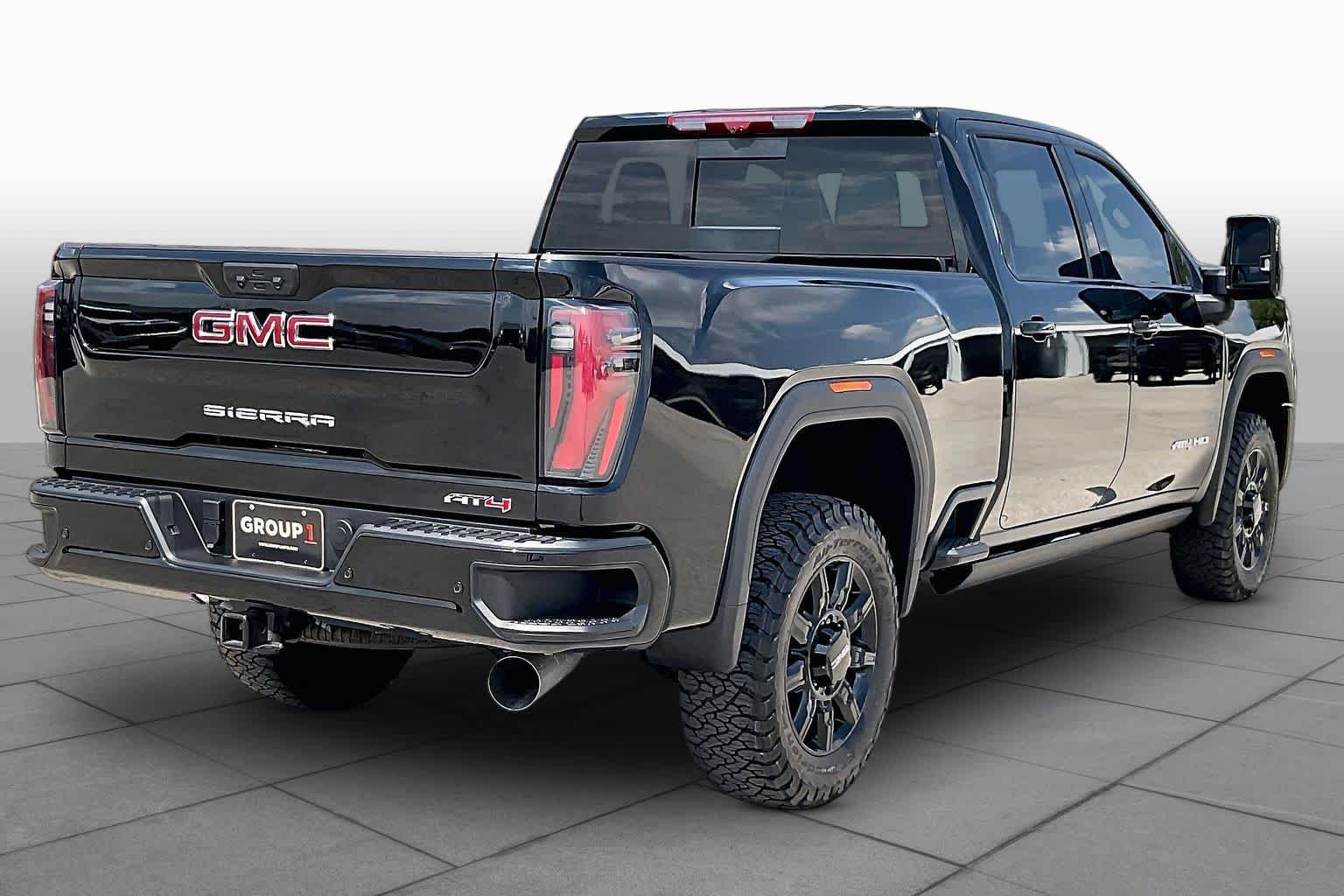Used 2026 Onyx Black GMC AT4 image 13
