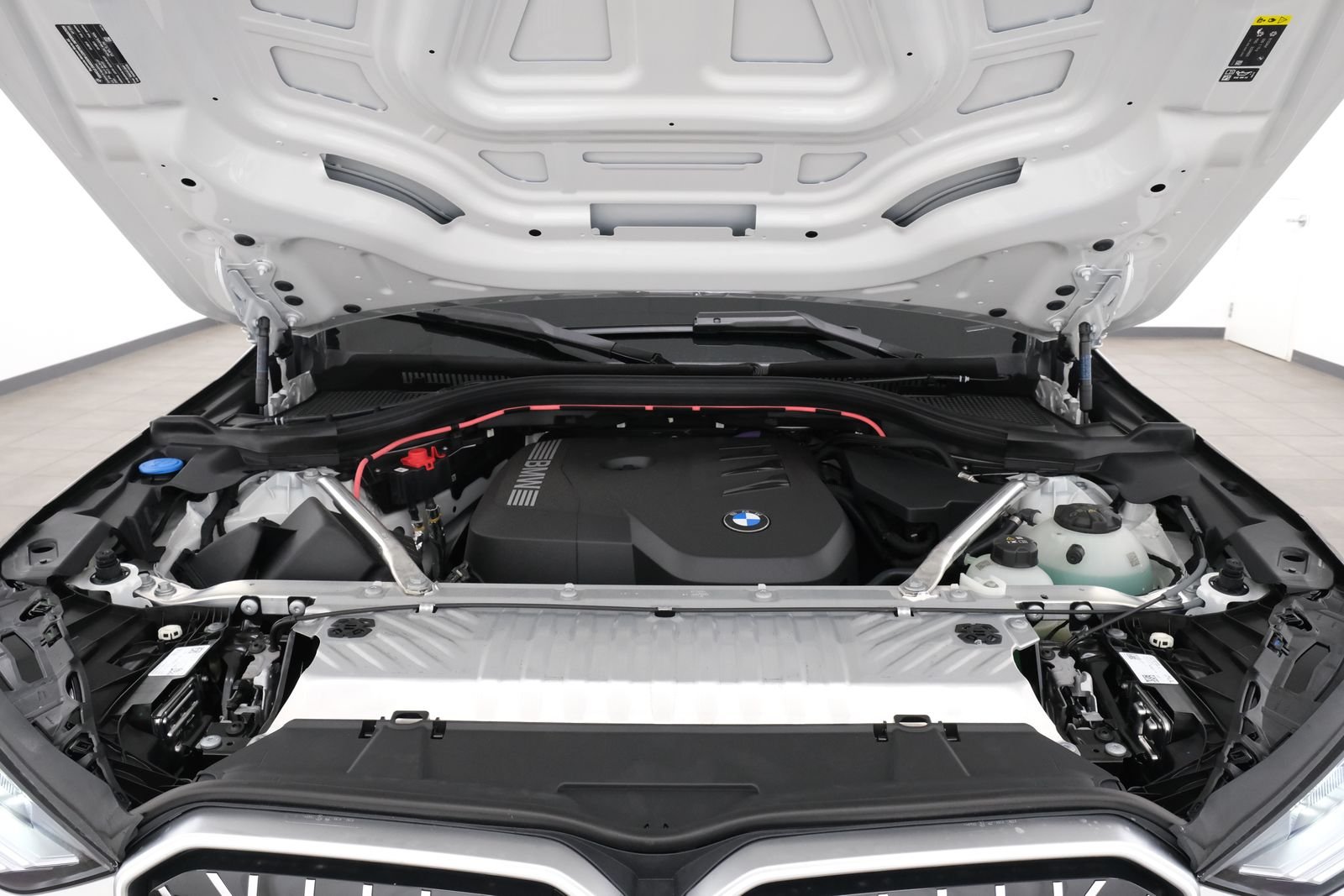 New 2026 Alpine White BMW 30 xDrive image 71
