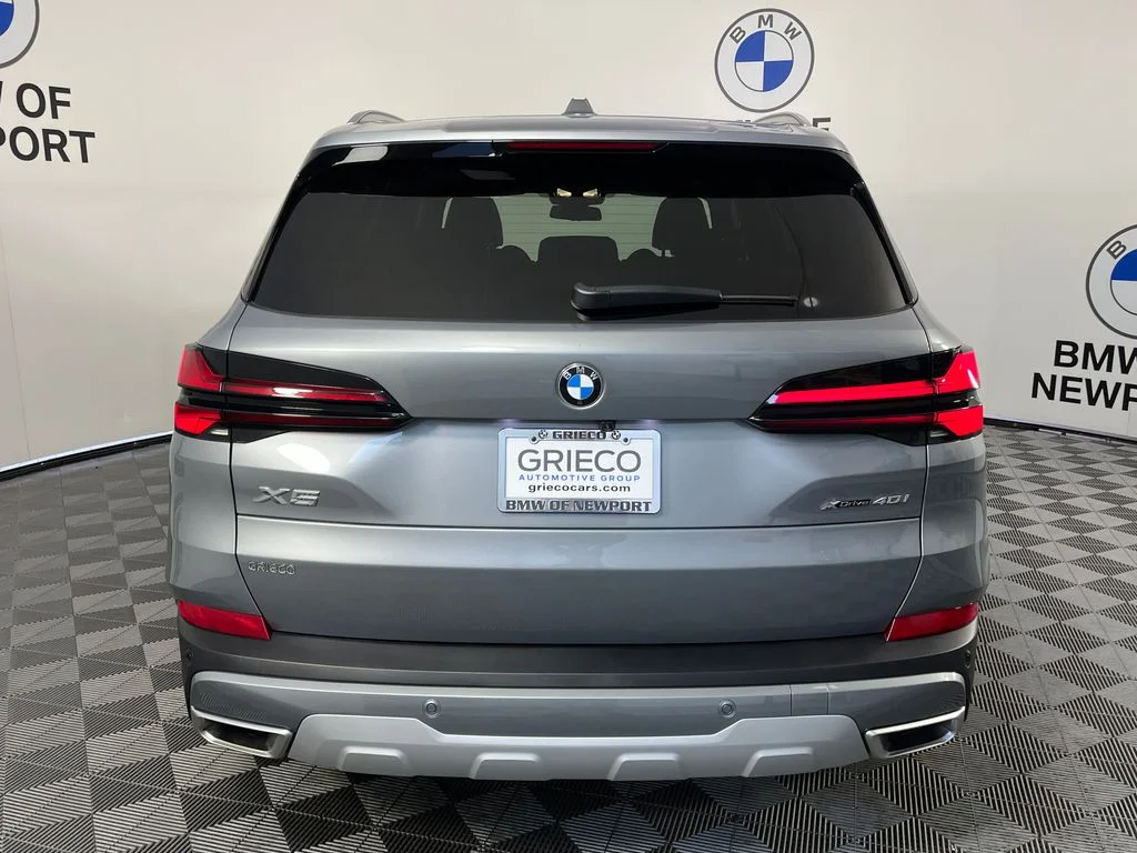 Certified Used 2026 Gray BMW xDrive40i image 10
