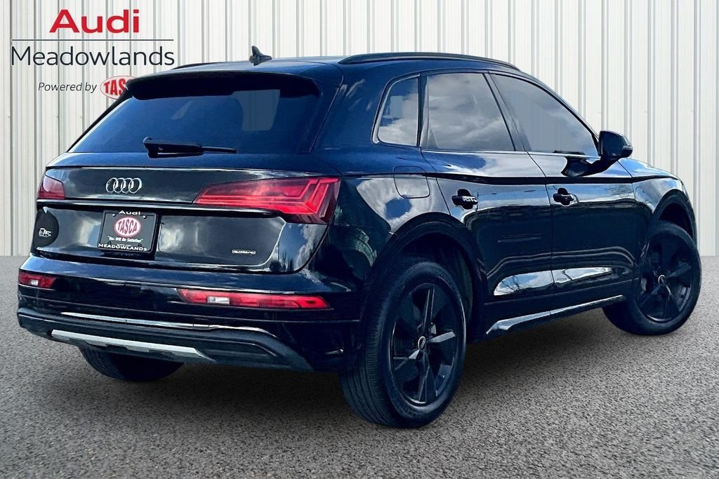 Used 2023  Audi 40 Premium image 6