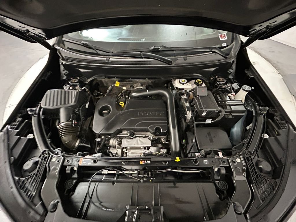 Used 2024 Black GMC SLE image 21