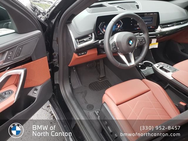 New 2027 Black Sapphire Metallic BMW xDrive28i image 11