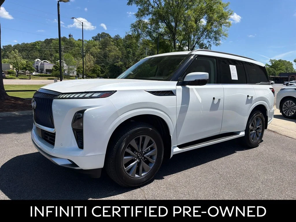 Certified Used 2026 Radiant White INFINITI PURE image 5