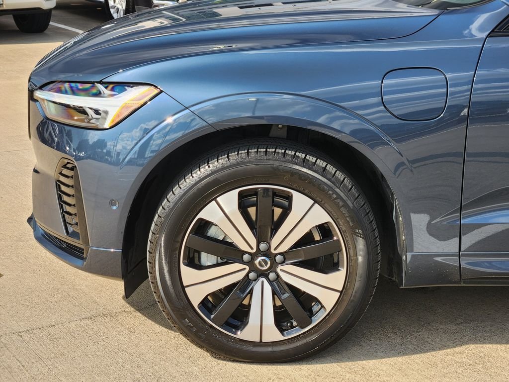 Used 2023 Denim Blue Metallic Volvo T8 Plus Dark Theme image 8