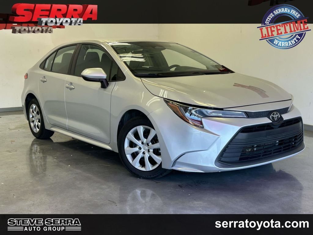 2024 Toyota Corolla LE CVT's photo