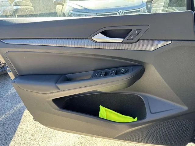 New 2026 Black Volkswagen 2.0T SE image 21