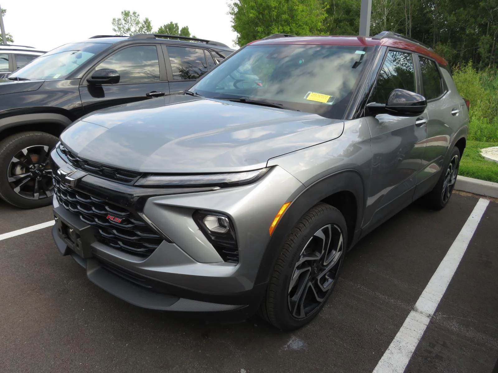 Used 2025 Sterling Gray Metallic Chevrolet RS image 15