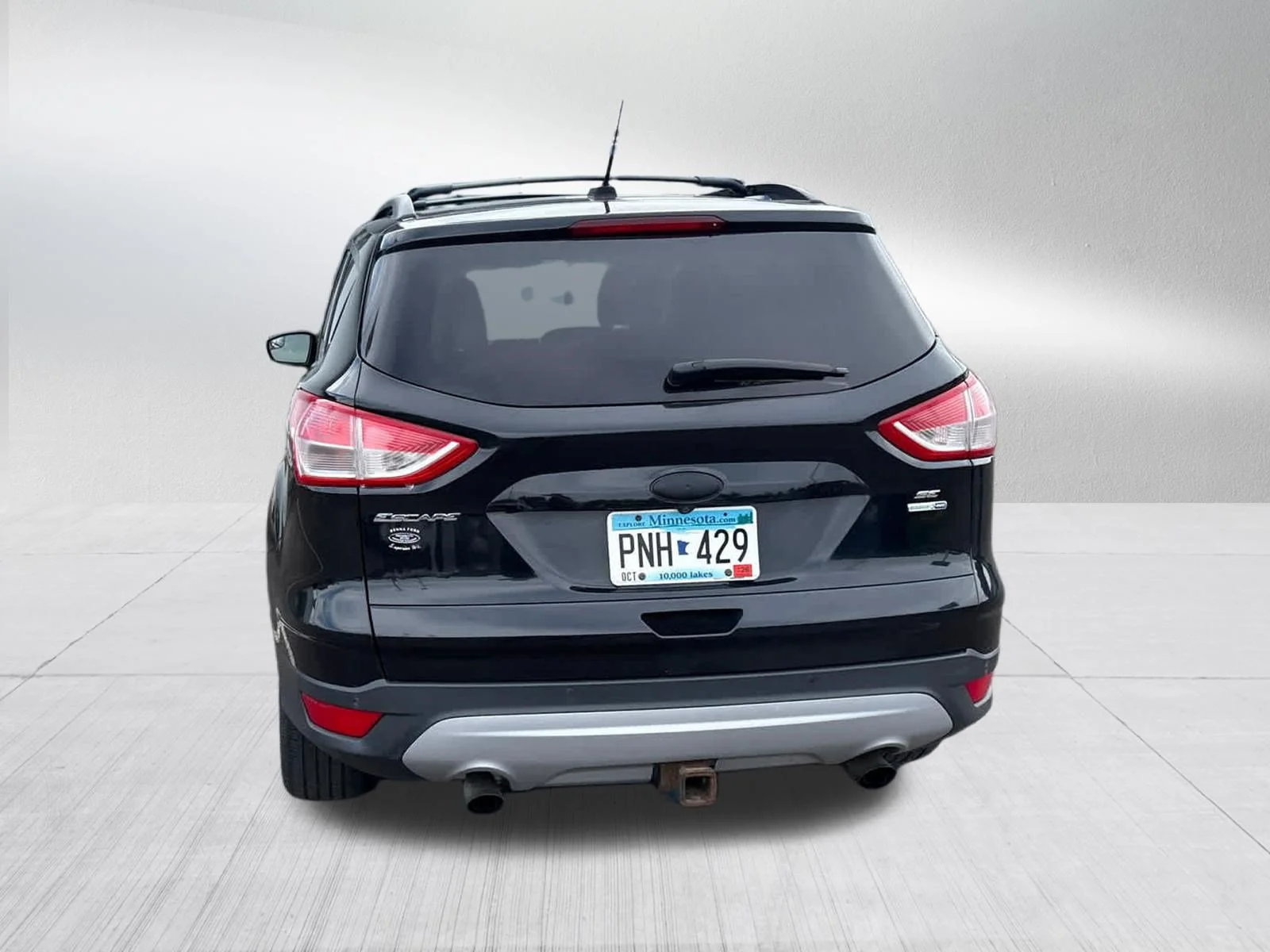 Used 2014 Tuxedo Black Ford SE image 8