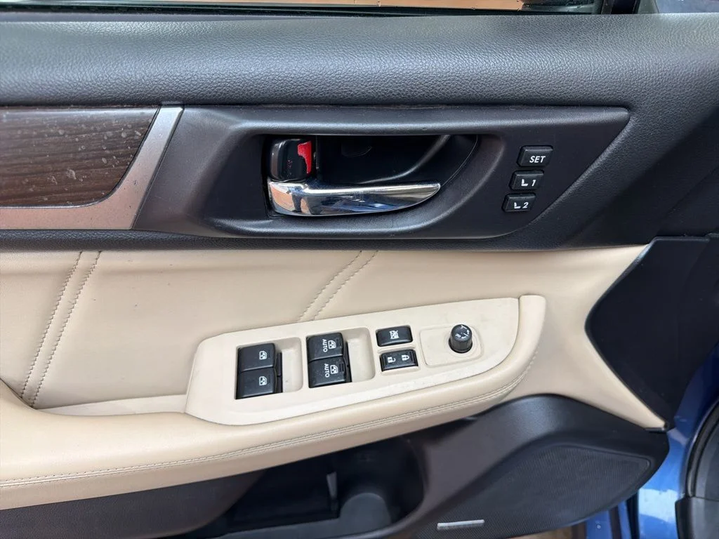 Used 2019 Blue Subaru 2.5i image 22
