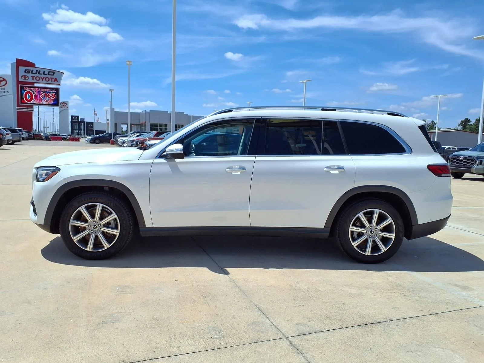 Used 2023 White Mercedes-Benz GLS 450 image 9
