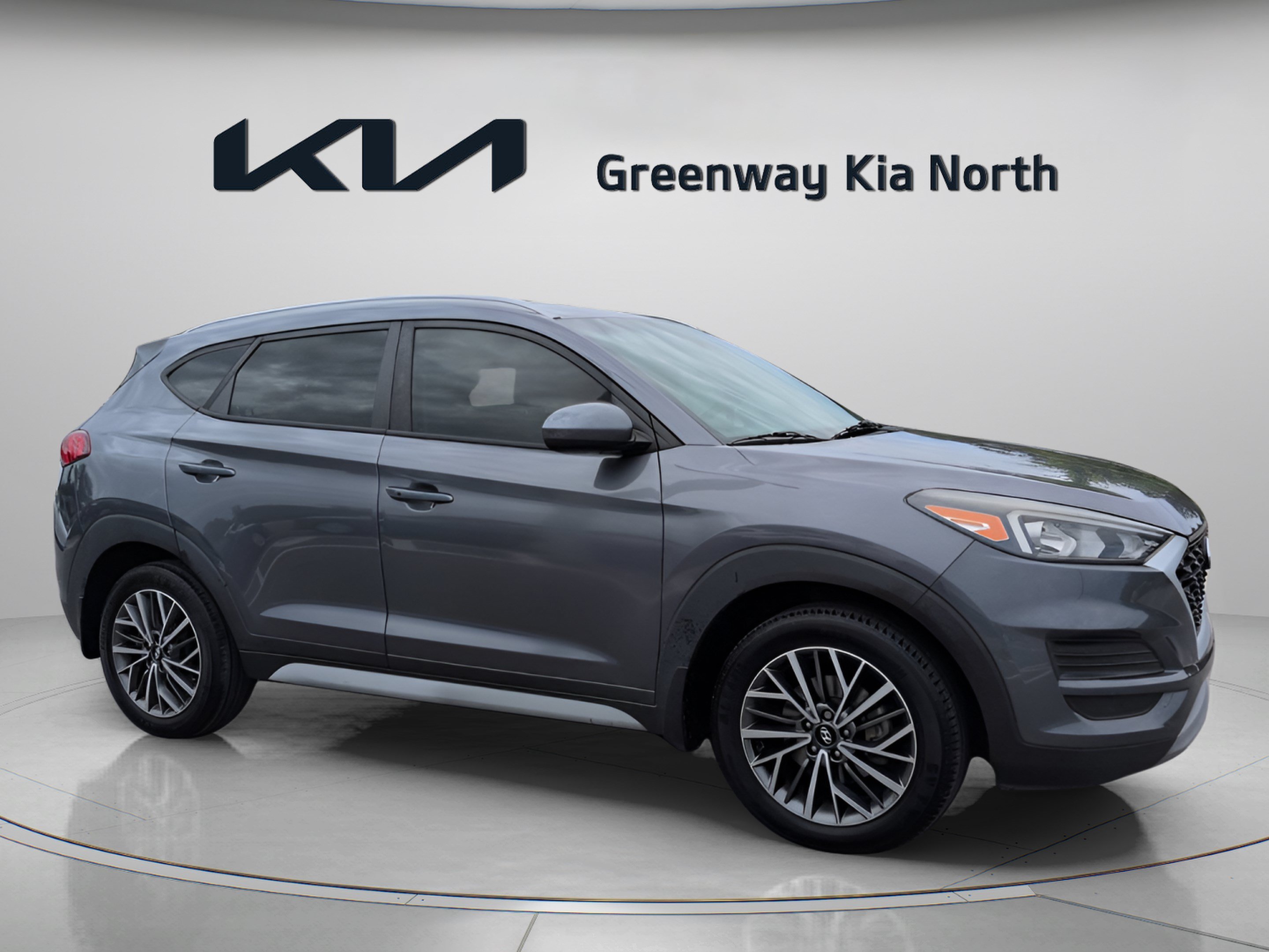 Used 2019 Coliseum Gray Hyundai SEL image 1