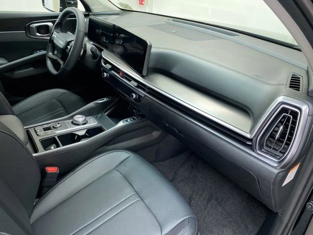 New 2026 Aurora Black Pearl Kia EX image 31