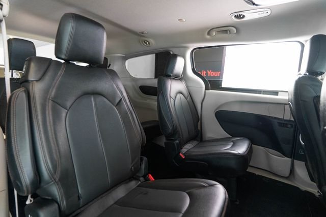 Used 2017 Silver Chrysler Touring image 32