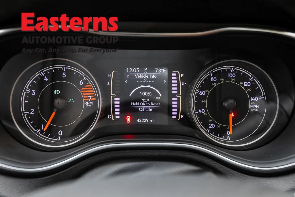Used 2021 Orange Jeep Latitude Plus image 18