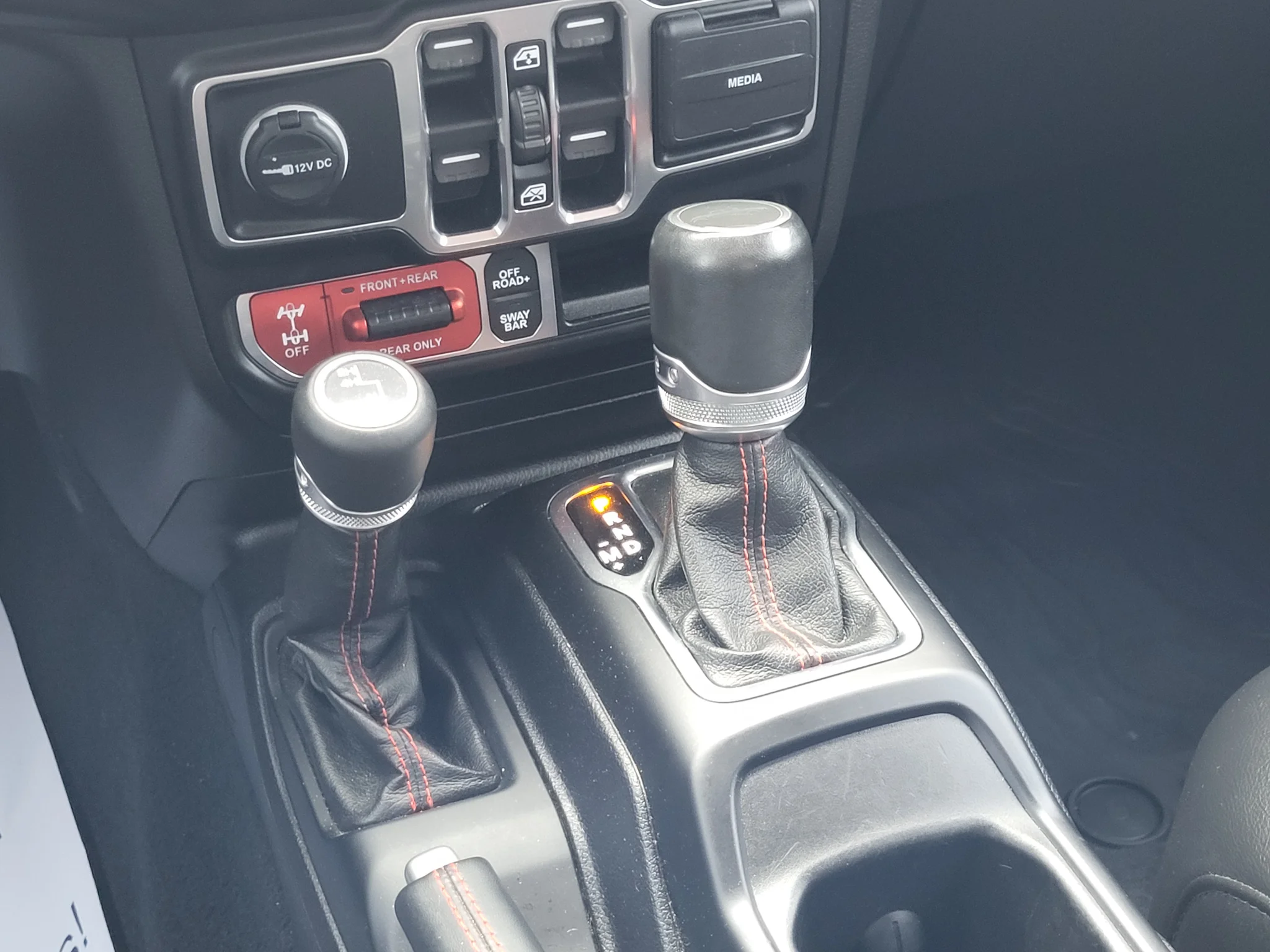 Used 2020 Firecracker Red Jeep Rubicon image 15